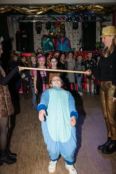 Bild 304 - Jugend Latuff